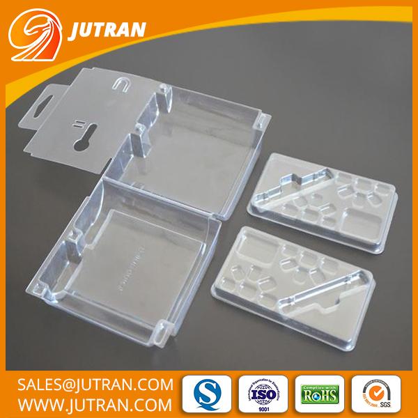 clamshell packaging
